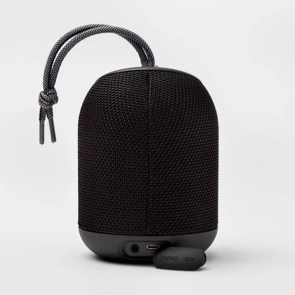 Cylinder Portable Bluetooth Speaker With Strap - heyday™